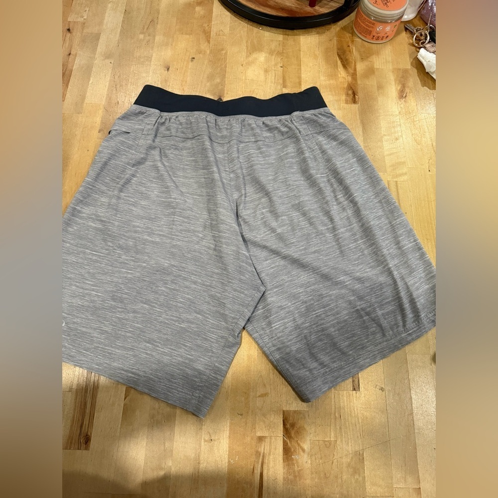 Lululemon Athletica Men's Heathered Gray Athletic Shorts